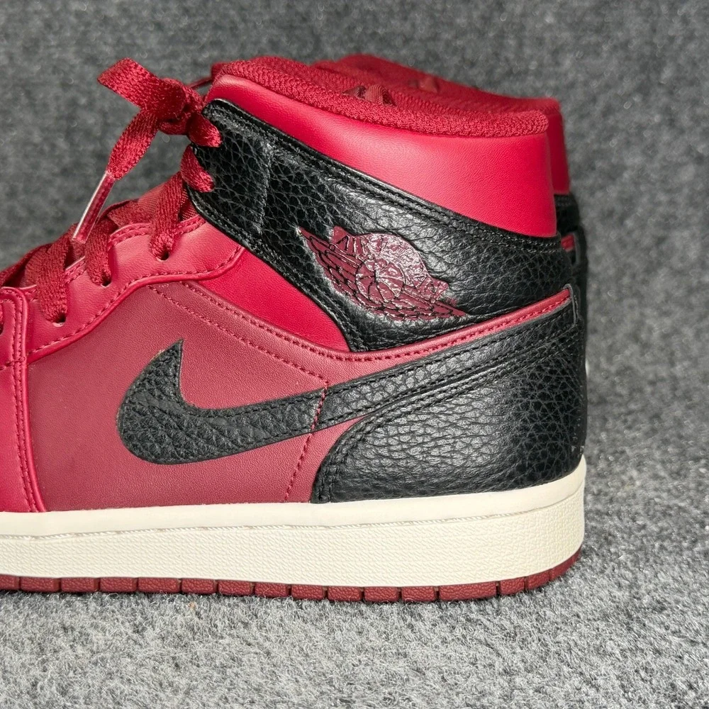Jordan 1 Retro Mid Shoes Men's 8 Team Red Black Athletic Basketball Sneakers